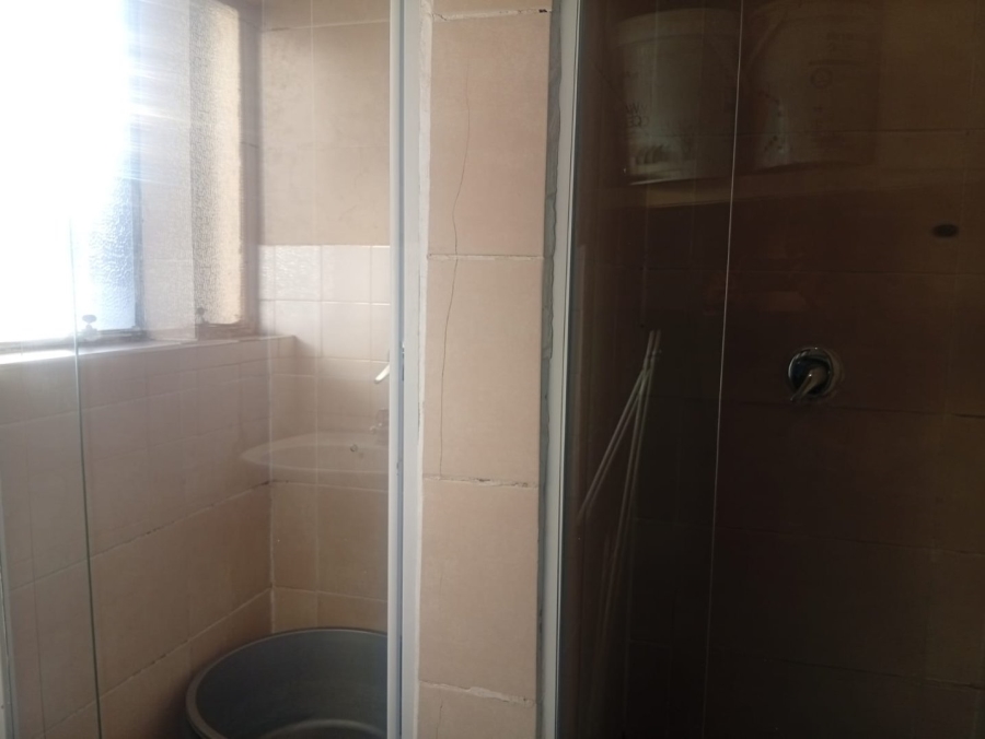 5 Bedroom Property for Sale in Navalsig Free State